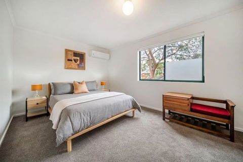 Poppy On The Lane - WiFi CBD - Yamba Accommodation 0