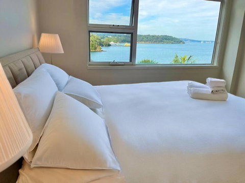 RAG05 - Mosman Exclusive Waterfront Luxury Living - Yamba Accommodation 1