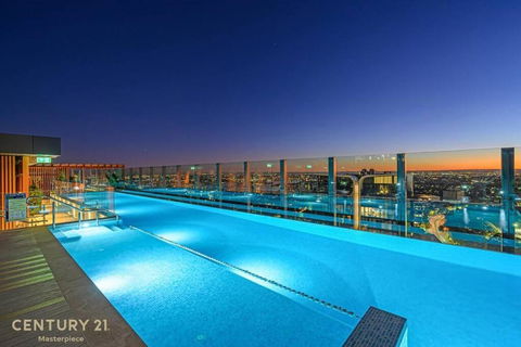 Premium 3Bed Luxury With Infinity Pool & Gym - Yamba Accommodation 1
