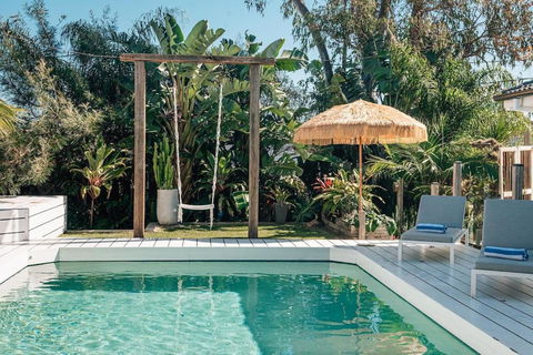 Prime Location With Pool - Walk To Coolum Beach - Yamba Accommodation 0