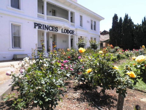 Princes Lodge Motel - Yamba Accommodation 0