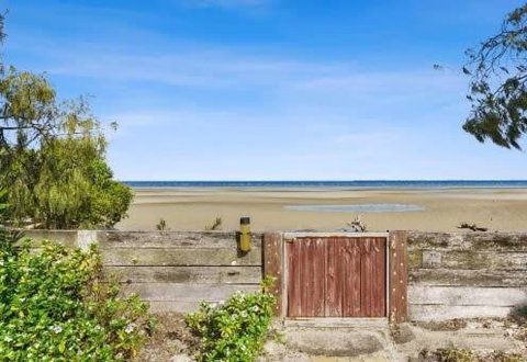 Private Beach House For Your Perfect Family Holiday - Yamba Accommodation 1