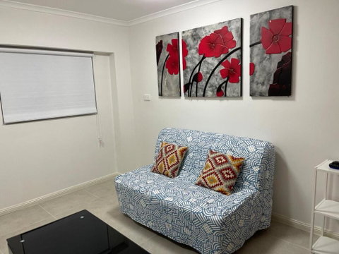 Private Brand New Home In Hornsby - Yamba Accommodation 0