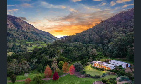Private Luxury In The Mountains With Running Creek - Yamba Accommodation 0