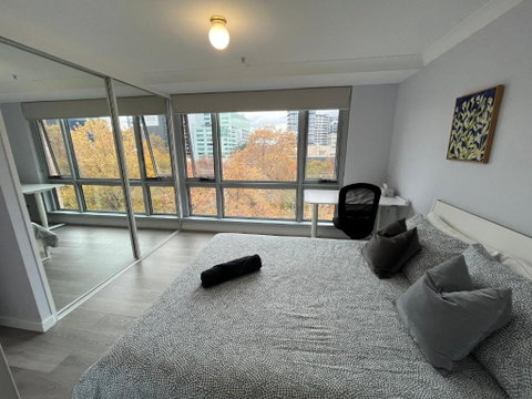 Private Room With Ensuite In The CBD - Yamba Accommodation 2