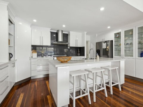 Quay-Largo - Yamba Accommodation 2