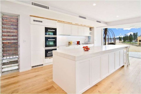 Queenscliff Penthouse - Beachfront - Yamba Accommodation 1