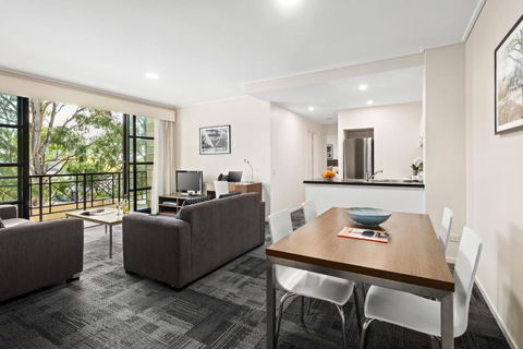 Quest Narre Warren - Yamba Accommodation 1