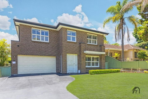 Quiet And Warm 4 Bedrooms In Hornsby - Yamba Accommodation 1