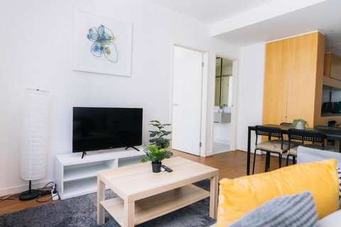 QV Urban SkyPool Residence - Yamba Accommodation 2