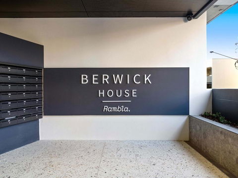 Rambla @ Berwick House - Yamba Accommodation 2