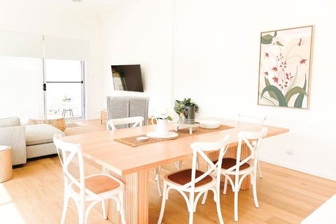Red Brick Central Retreat - Yamba Accommodation 0