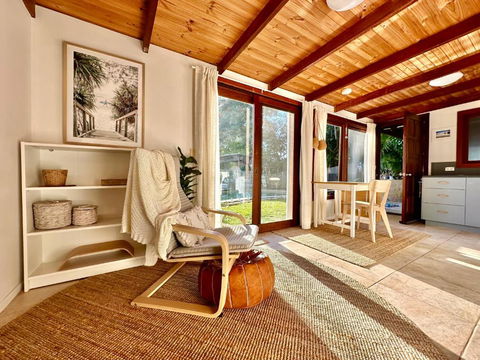 Private Access Retreat 1 Queen Bedroom W Stunning Pool And Ocean Views - Yamba Accommodation 0