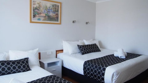 Queanbeyan Motel - Yamba Accommodation 1