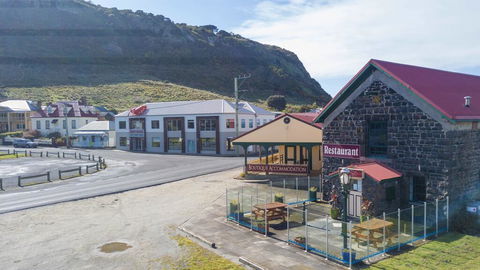Aston On Alexander - Boutique Accommodation - Yamba Accommodation 1