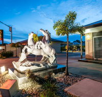 Athena Studio Units - Yamba Accommodation