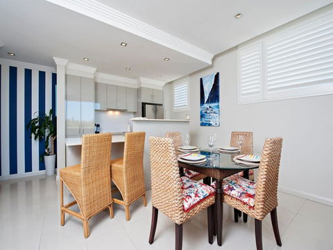 Aura Unit 12 - Shoal Bay - Yamba Accommodation 3