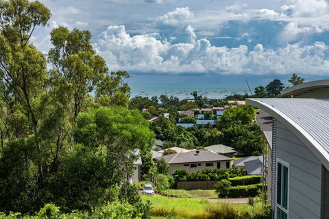 Austinmer - Cannonvale - Yamba Accommodation 2