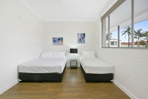 Australian Community Villages - Yamba Accommodation 1