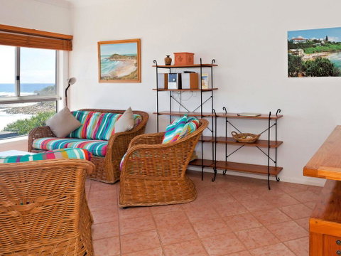 Avalon 2- Uninterrupted Views- Almost On The Beach! - Yamba Accommodation 3
