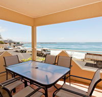 Avalon 2- uninterrupted views- almost on the beach - Yamba Accommodation