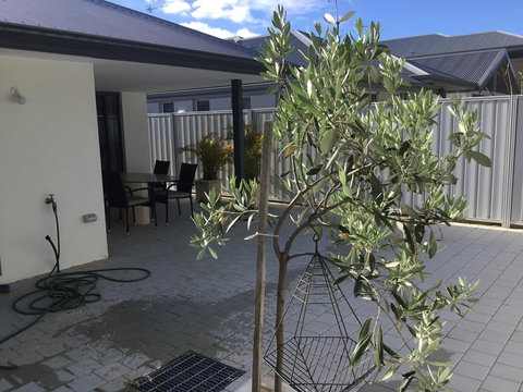 Azure@Ramada - Yamba Accommodation 1