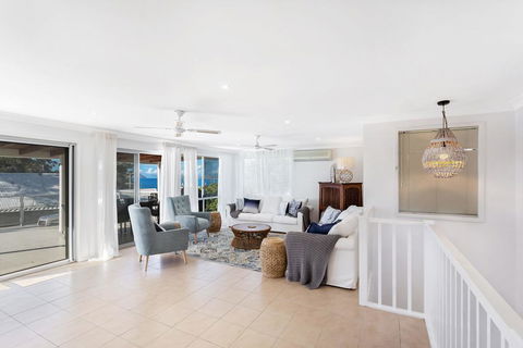 Bagnall Avenue, 1 - Yamba Accommodation 1