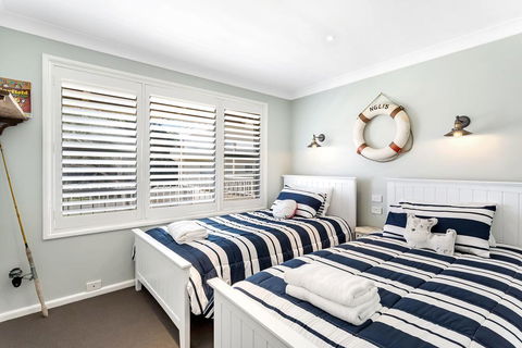 Bagnall Avenue, 1 - Yamba Accommodation 3