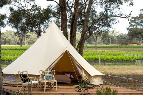 Balgownie Estate Winery Retreat & Restaurant - Yamba Accommodation 0