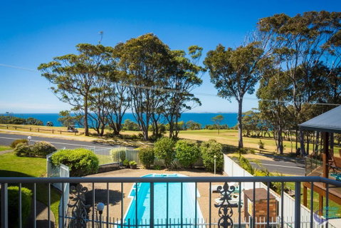 Ballingalla Apartments - By The Golf Course - Yamba Accommodation 0