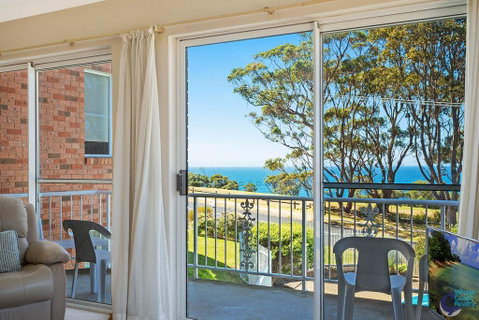 Ballingalla Apartments - By The Golf Course - Yamba Accommodation 3