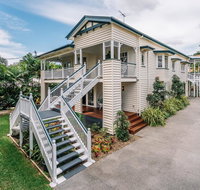Balmoral Queenslander - Yamba Accommodation