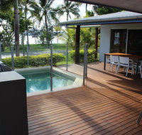 Banfields Retreat - Yamba Accommodation