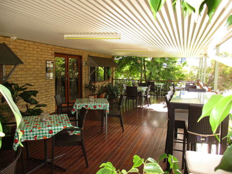 Barcaldine Country Motor Inn - Yamba Accommodation 0