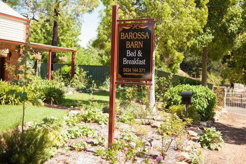 Barossa Barn Bed And Breakfast - Yamba Accommodation 1