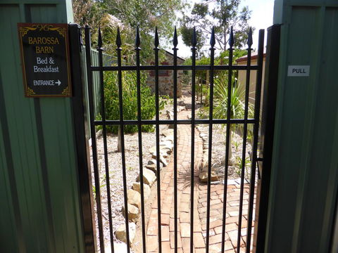 Barossa Barn Bed And Breakfast - Yamba Accommodation 3