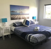 Base Brisbane Uptown - Yamba Accommodation