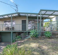 Batehaven Beach House - Yamba Accommodation