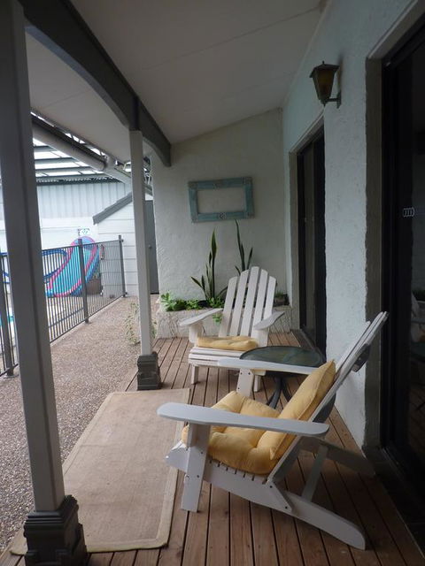 Batemans Bay Manor - Bed And Breakfast - Yamba Accommodation 1