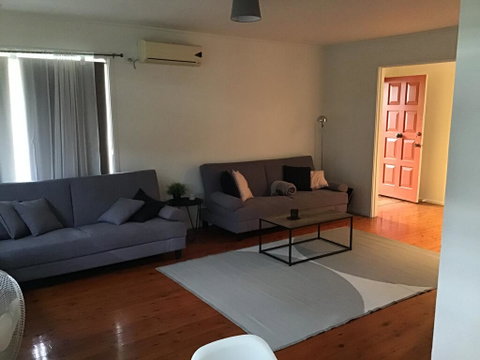 Baulkham Hill House - Yamba Accommodation 0