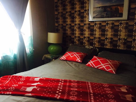 Bawlyn Room - Yamba Accommodation 2