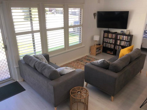 Bay Breeze Cottage - Yamba Accommodation 3
