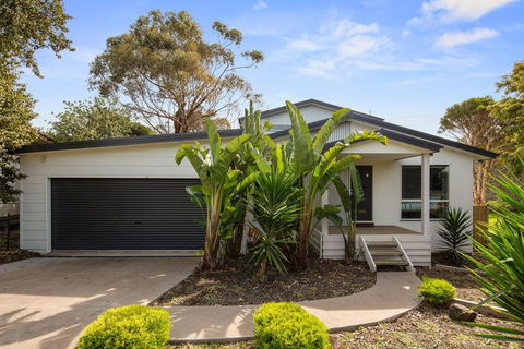Bay Breeze Retreat - Yamba Accommodation 2