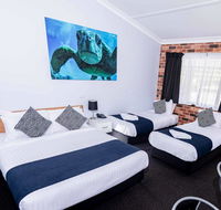Bay Hotel Motel - Yamba Accommodation