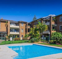 Bay Park Gardens 30 1 Warlters Street - Yamba Accommodation
