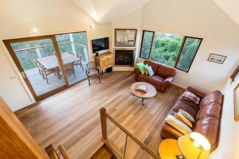 BAY VIEWS ON MANNA - DROMANA - Yamba Accommodation 1