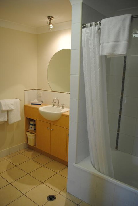 Bay Village Tropical Retreat & Apartments - Yamba Accommodation 3