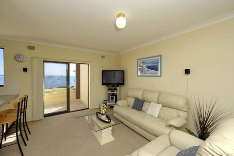 Bay Village, Unit 10/47 Shoal Bay Road - Yamba Accommodation 2
