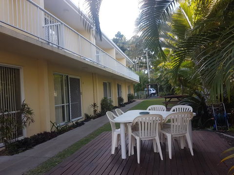 Bayshores Holiday Apartments - Yamba Accommodation 0