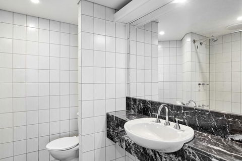 Bayview Eden Melbourne - Yamba Accommodation 3